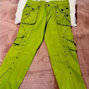 Caché brand pants bright green ,new pants size 6